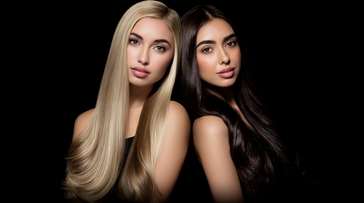 Plavuša i brineta s dugom kosom – Black Friday –10% uz kod BF10.