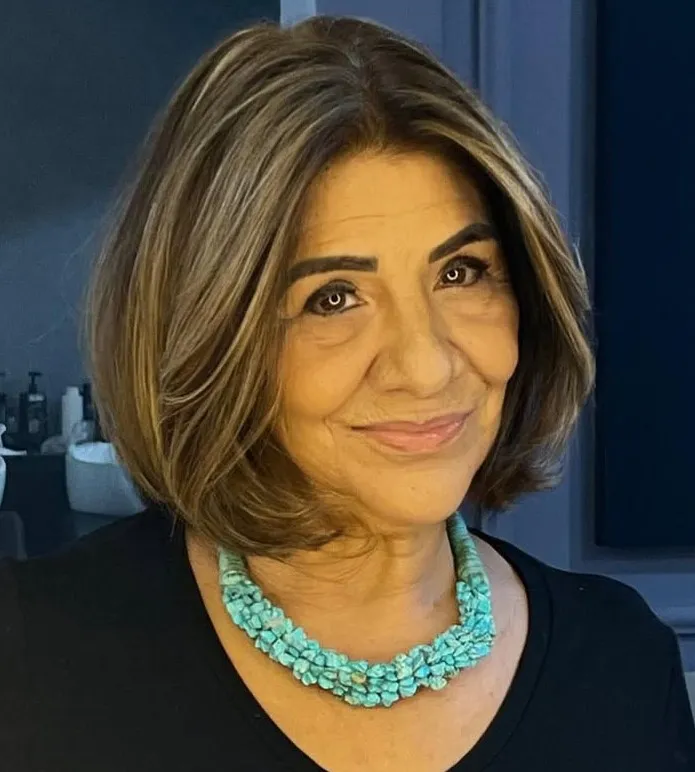 Zaobljeni paž koji nježno uokviruje lice i omekšava crte.